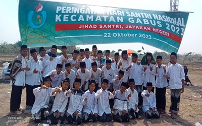 Semangat Santri Al Amjad Membara Dalam Upacara Hari Santri Nasional 2023